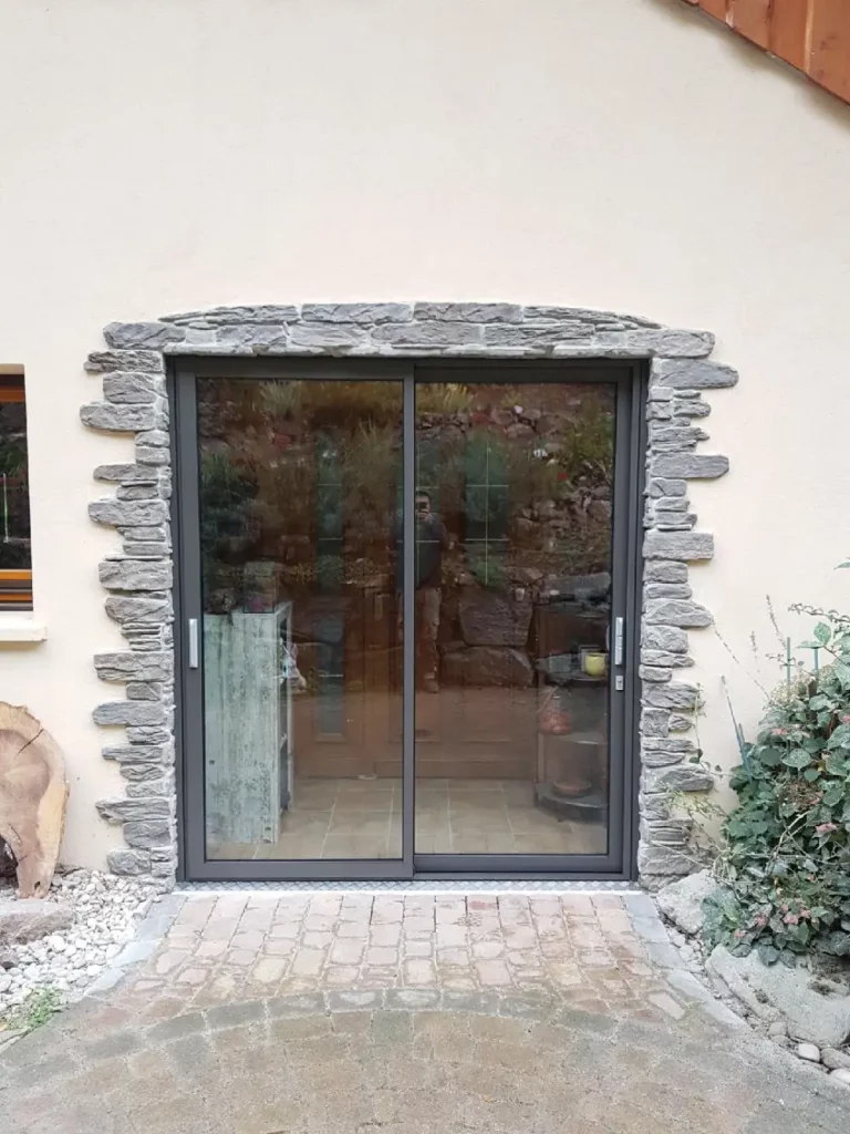 Fenêtre PVC posée par Da Cruz Fermetures dans les Vosges